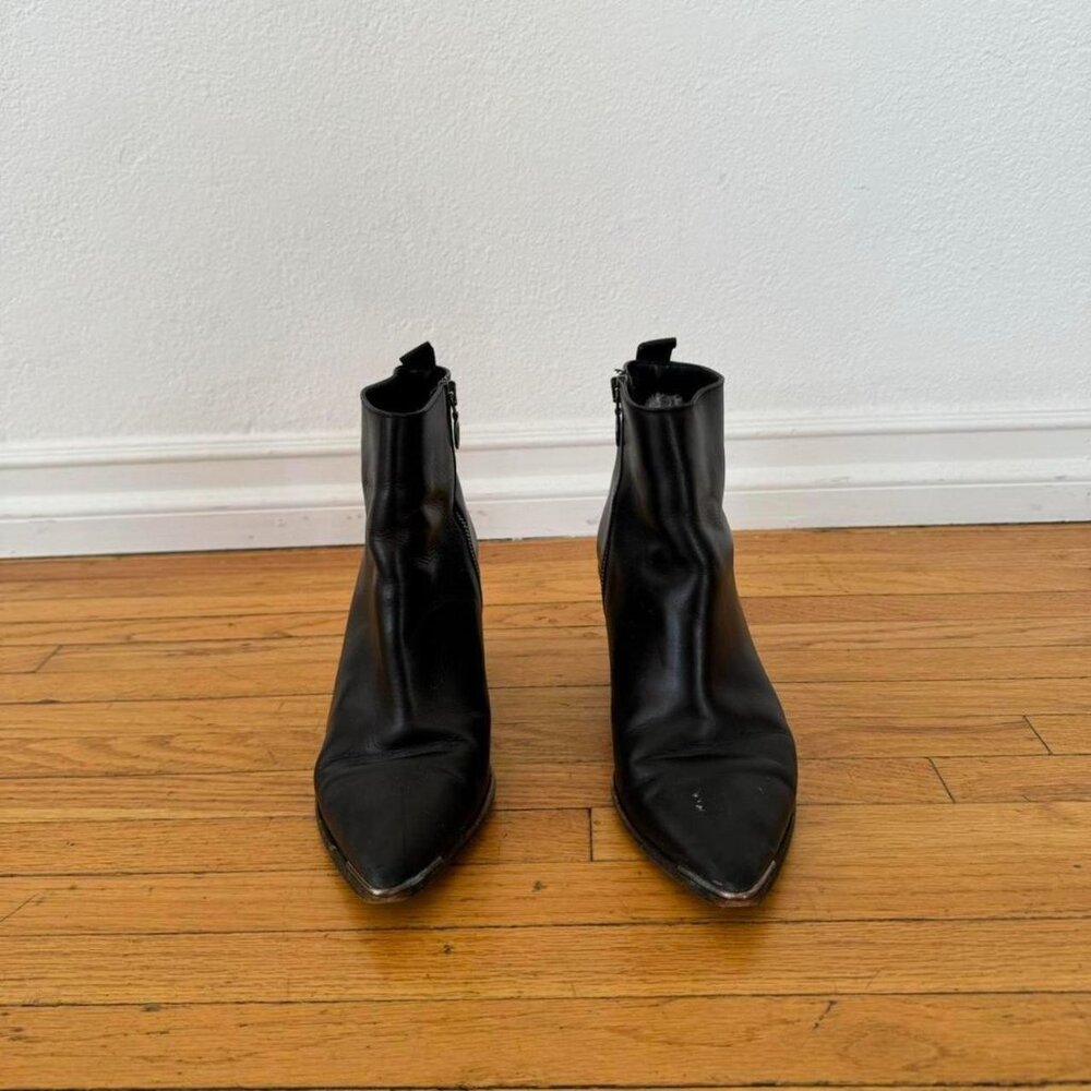 Acne Studios Pointed-Toe Leather Ankle Boots – Black - Picture 4 of 4